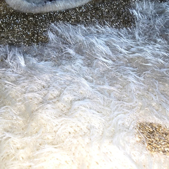 Lauren Michelle Metallic Fluffy Sweater Holiday Christmas New Years Party M - Picture 4 of 7